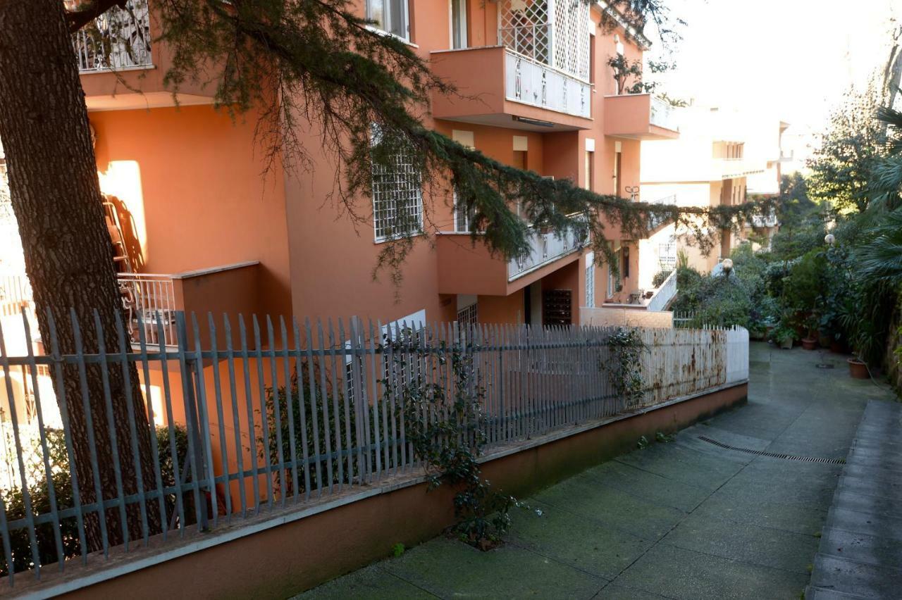 Oasi Del Vaticano ローマ エクステリア 写真